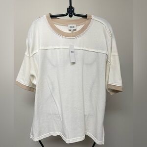 BKE Women's Short Sleeve Cream and Tan Tee
